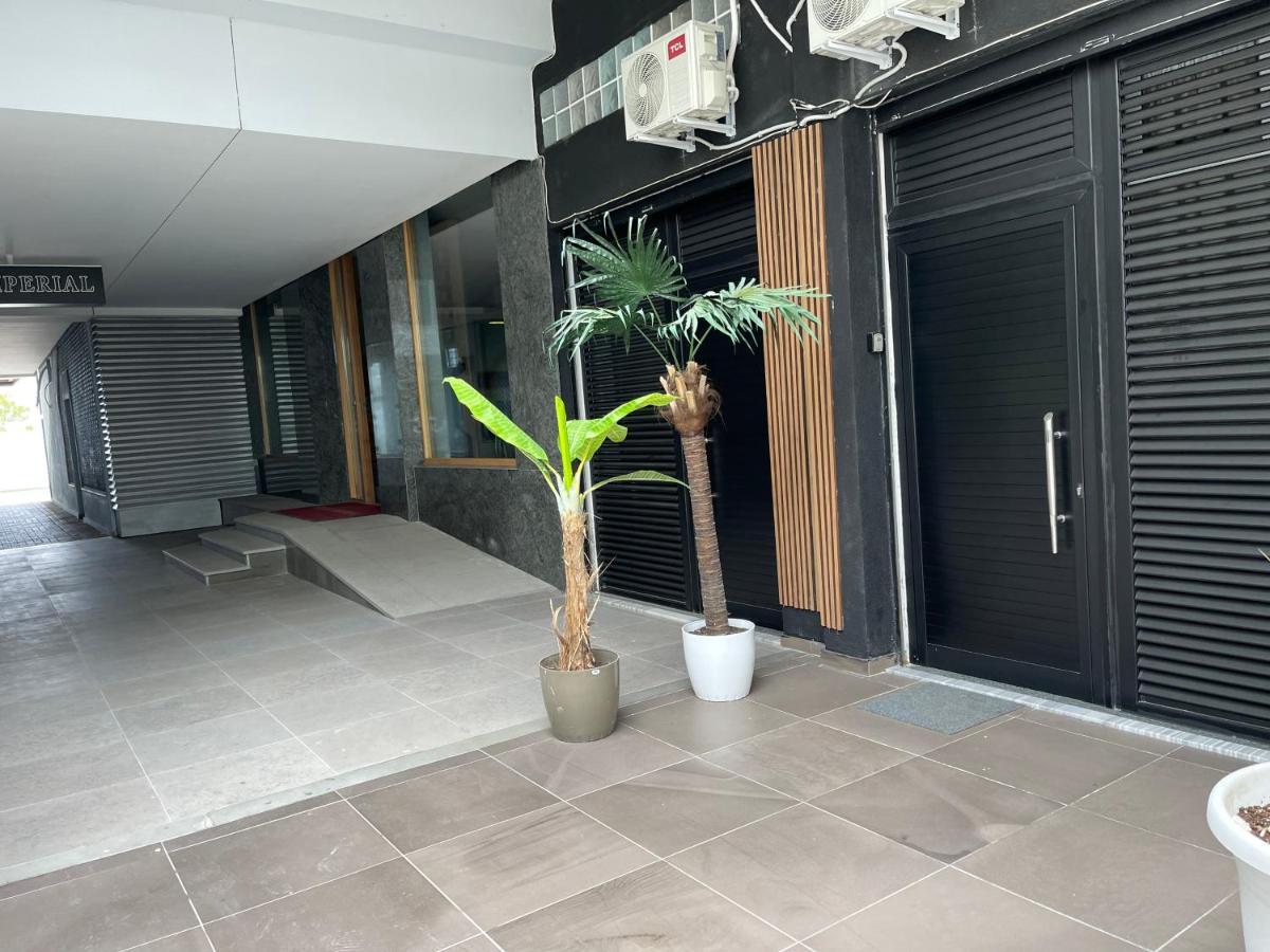 Duplex Lungomare Suites Vlorë Exterior foto