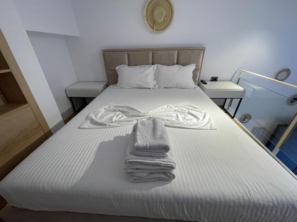 Duplex Lungomare Suites Vlorë Exterior foto